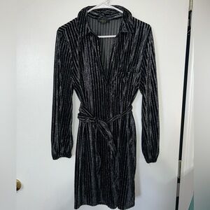 House of Harlow 1960 black silver dress